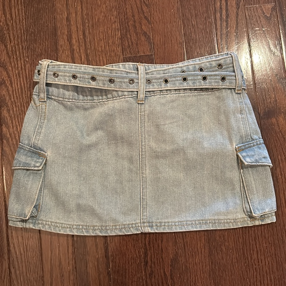Princess Polly denim jean mini skirt - Picture 3 of 4
